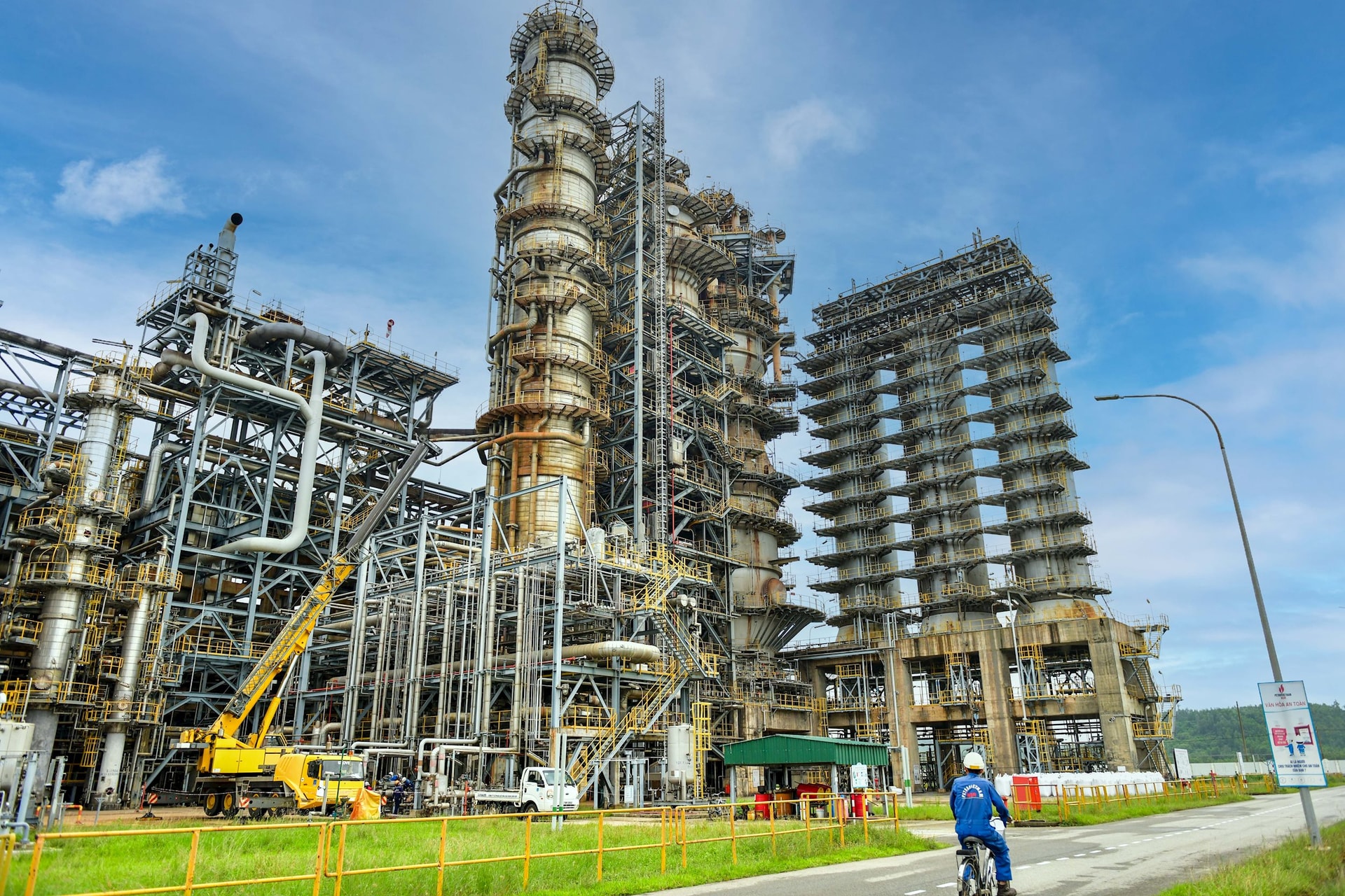 CÔNG TY CỔ PHẦN LỌC HOÁ DẦU BÌNH SƠN (BSR – HOSE)